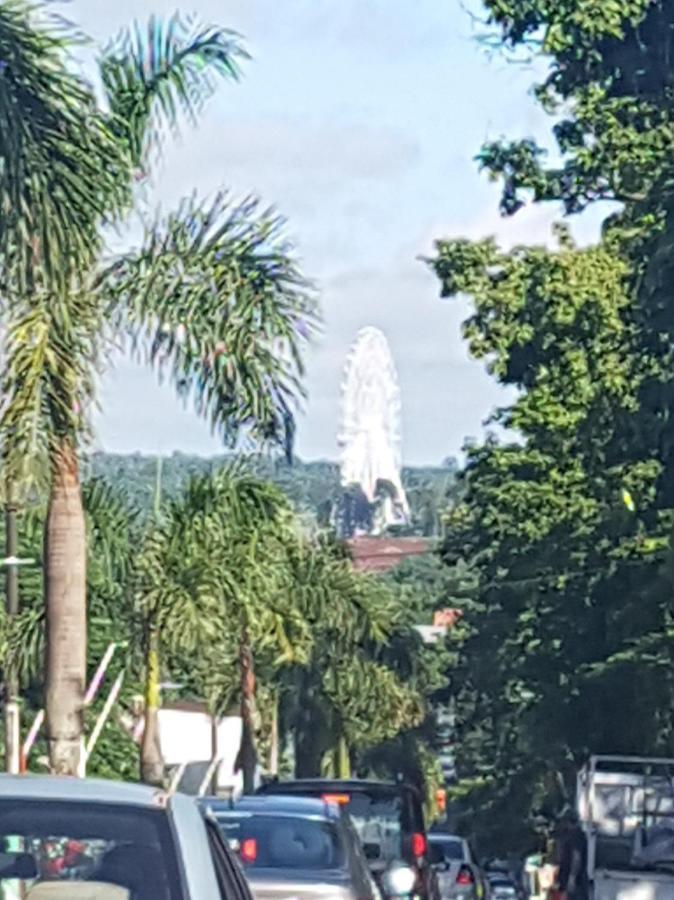 Appartamento Dona Isabel Puerto Iguazú Esterno foto
